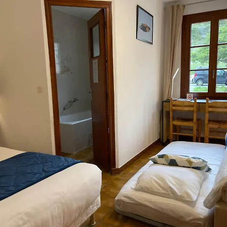 Hotel Du Point Sublime 2*